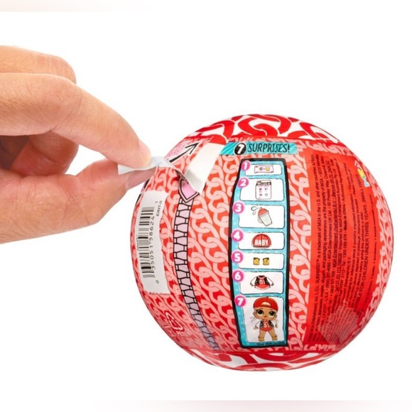 New & sealed L.O.L. Surprise! 707 M.C. Swag Fashion Doll ball - Picture 3 of 6